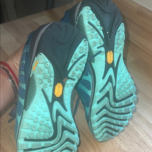 Merrell Women's Teal and Black Athletic Shoes - Picture 4 of 5